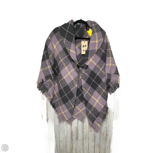 Poncho By Clothes Mentor In Plaid Pattern, Size: Osfm