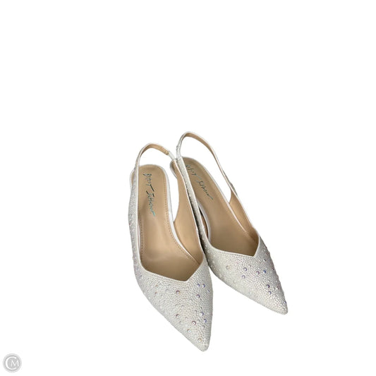 Shoes Heels Kitten By Betsey Johnson In White, Size: 8