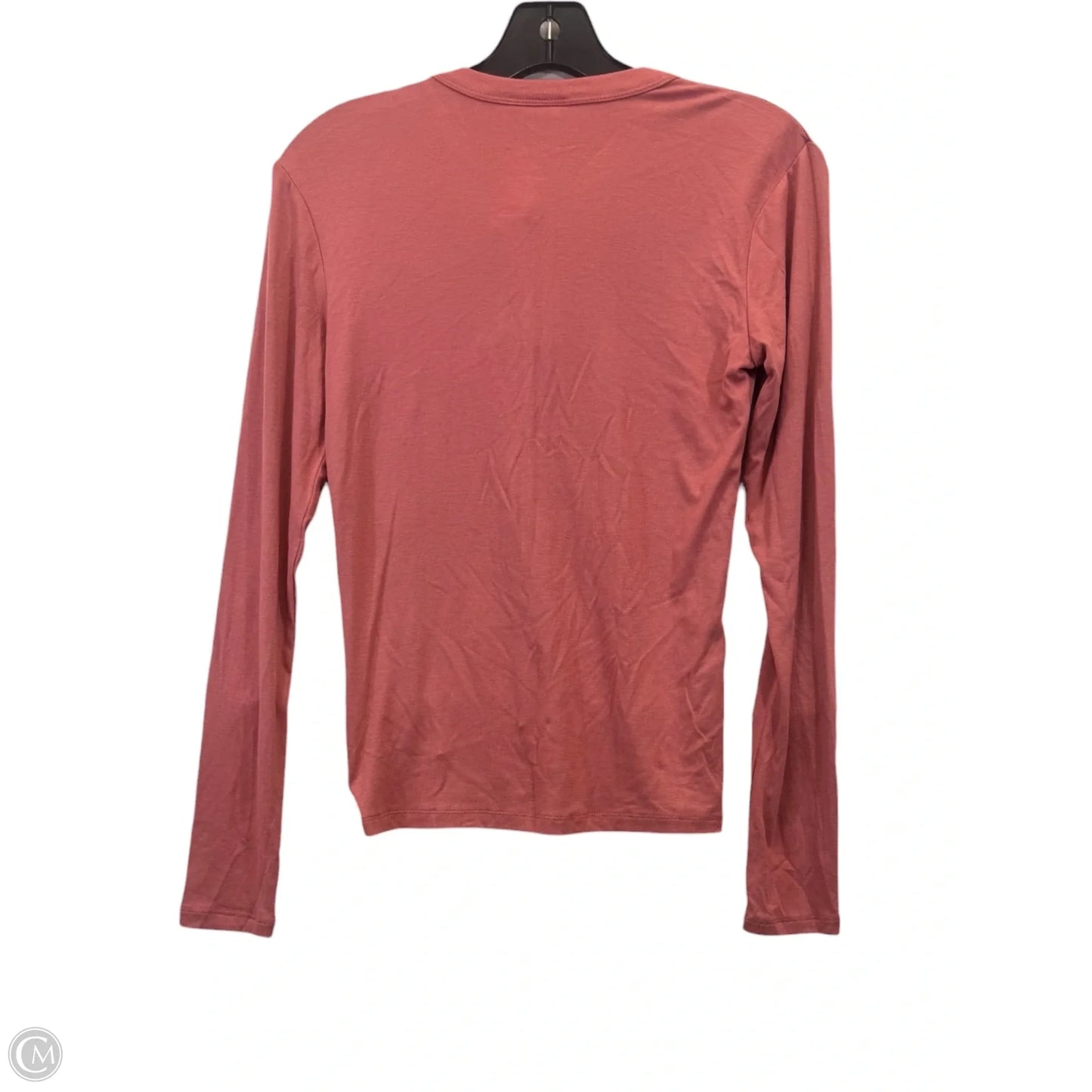 Top Long Sleeve By Universal Thread In Coral, Size: M