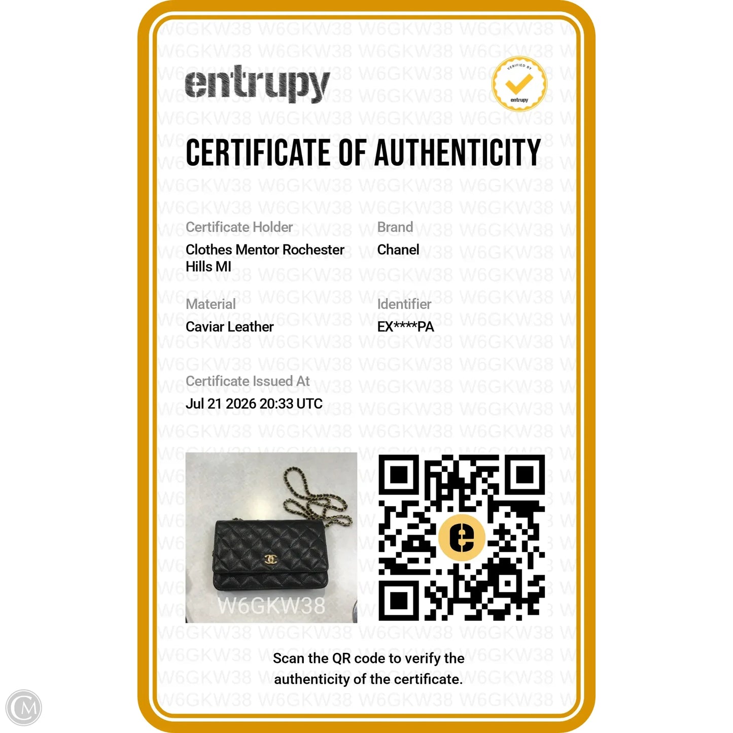 Crossbody Luxury Designer By Chanel, Size: Small