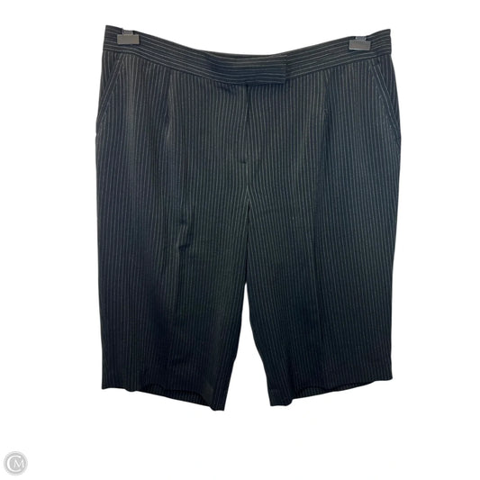 Capris By Dressbarn In Black & Silver, Size: 24