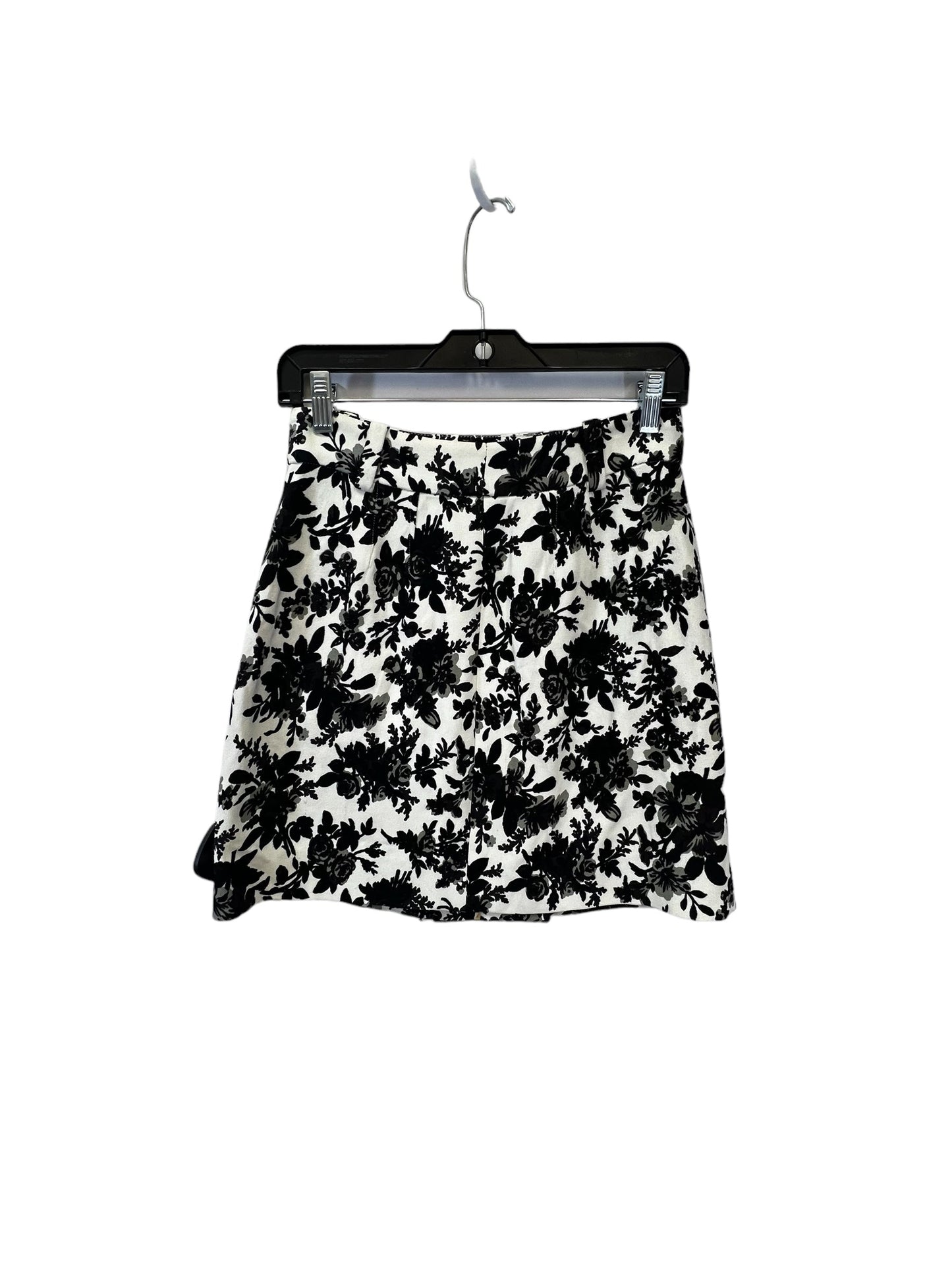 Black & White Skirt Luxury Designer Balenciaga, Size 36