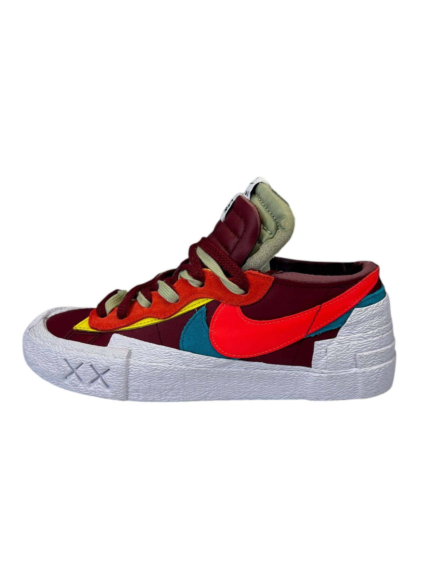 Shoes Sneakers By Nike In Multi-colored, Size: 9