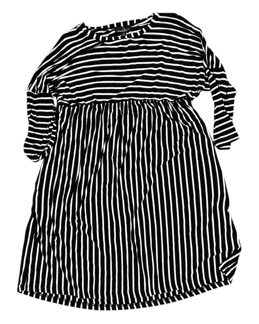Dress Casual Midi By Suzanne Betro In Black & White, Size:1X