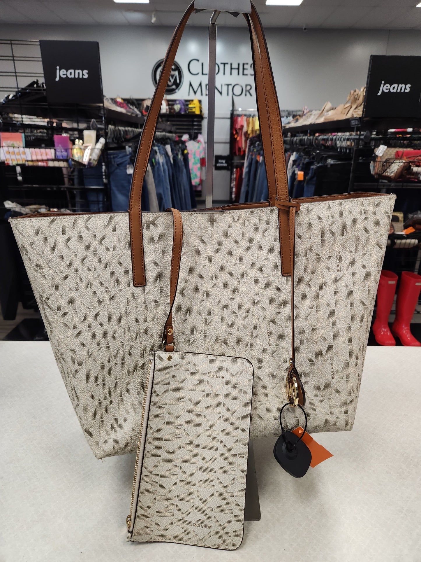 Tote Designer By Michael Kors  Size: Large