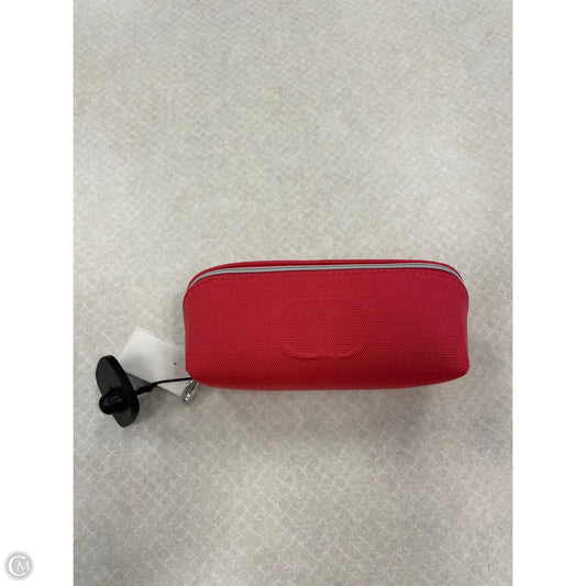 Makeup Bag Luxury Designer By Dior, Size: Medium