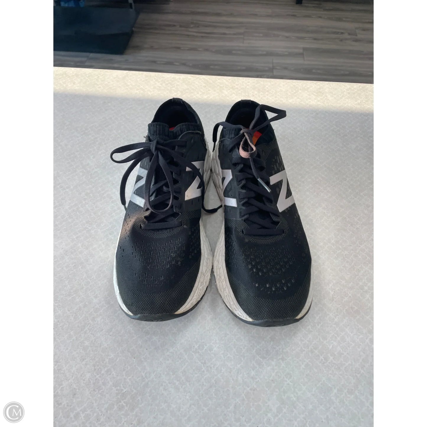 Shoes Athletic By New Balance In Black, Size: 9.5