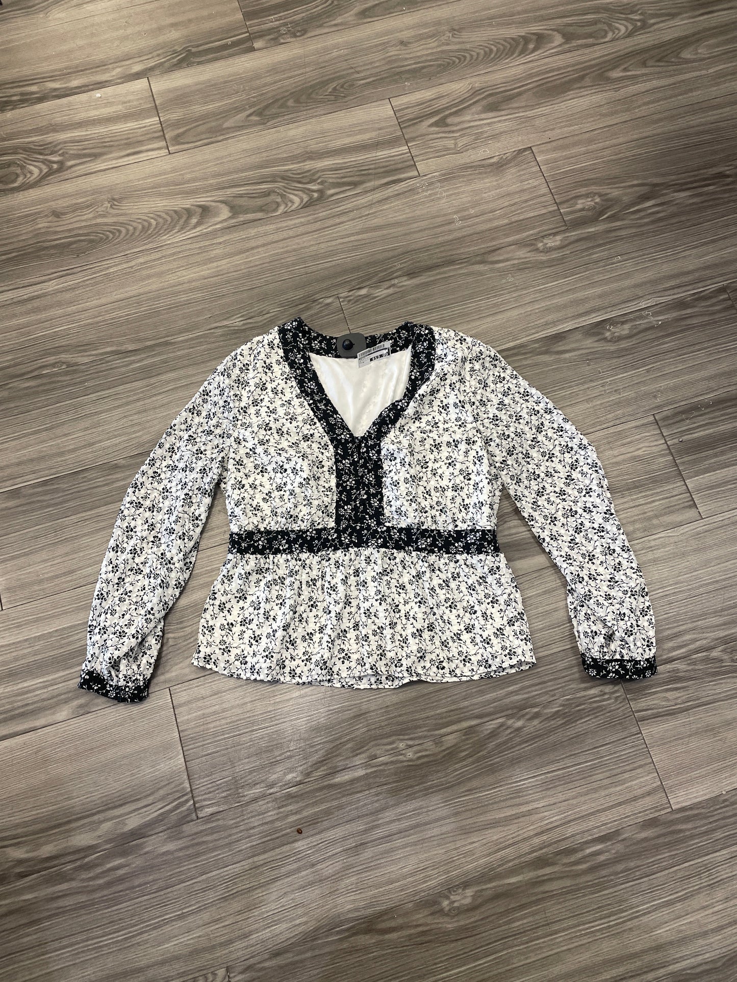 Top Long Sleeve By Madewell In Black & White, Size: M