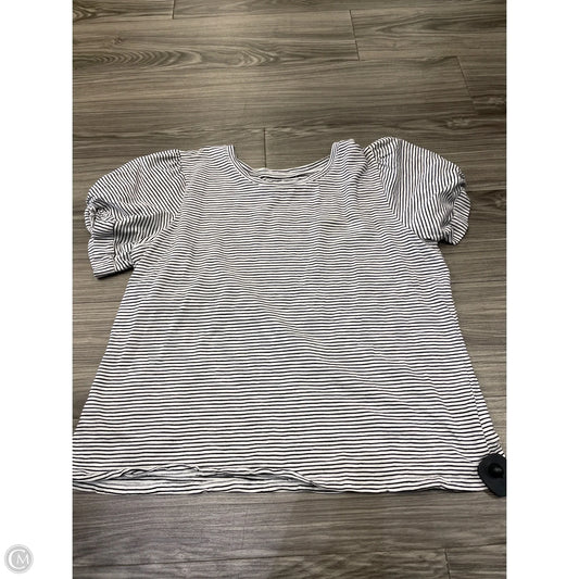 Top Short Sleeve By Maurices In Striped Pattern, Size: L