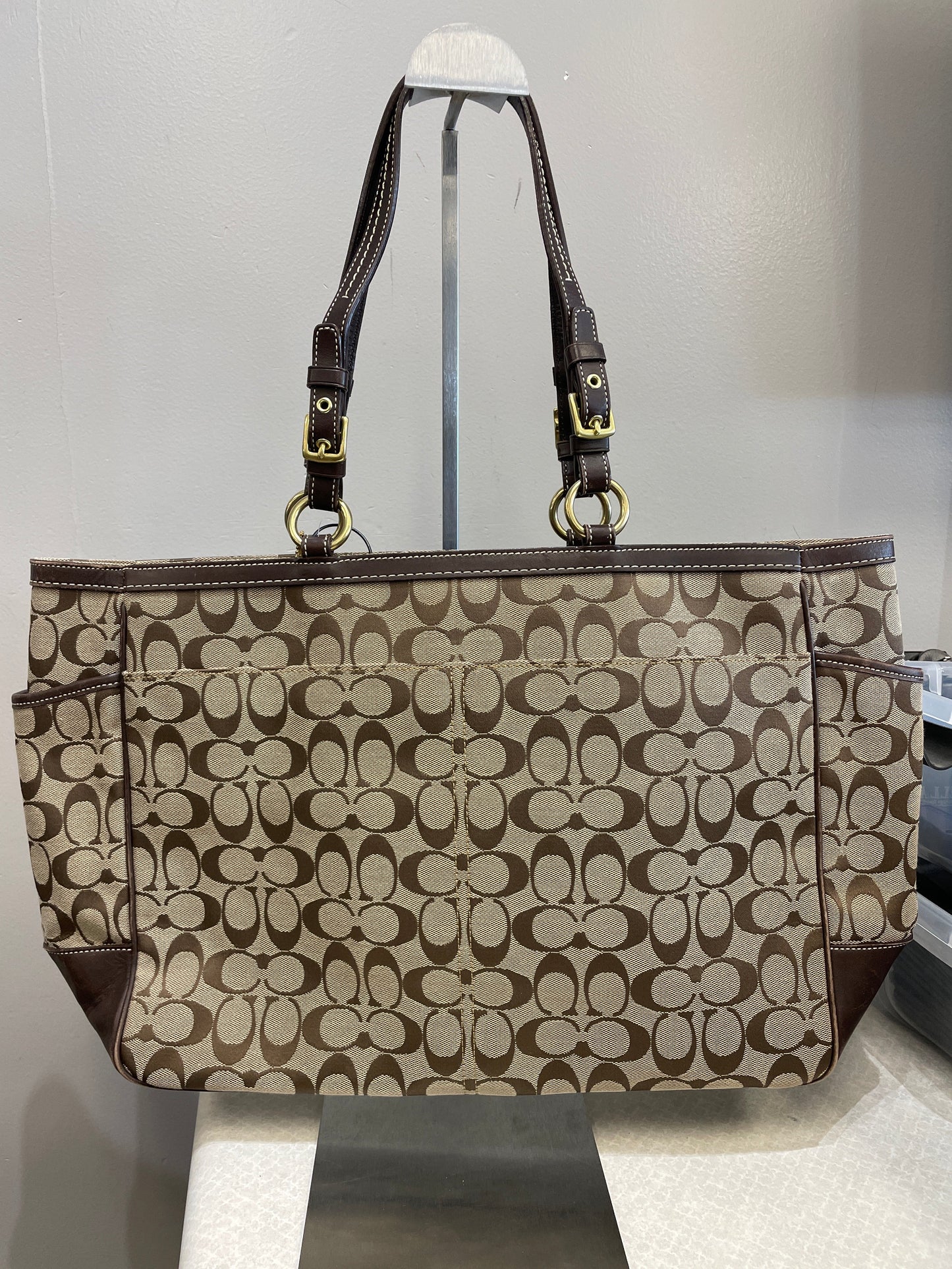 Handbag By Coach  Size: Large