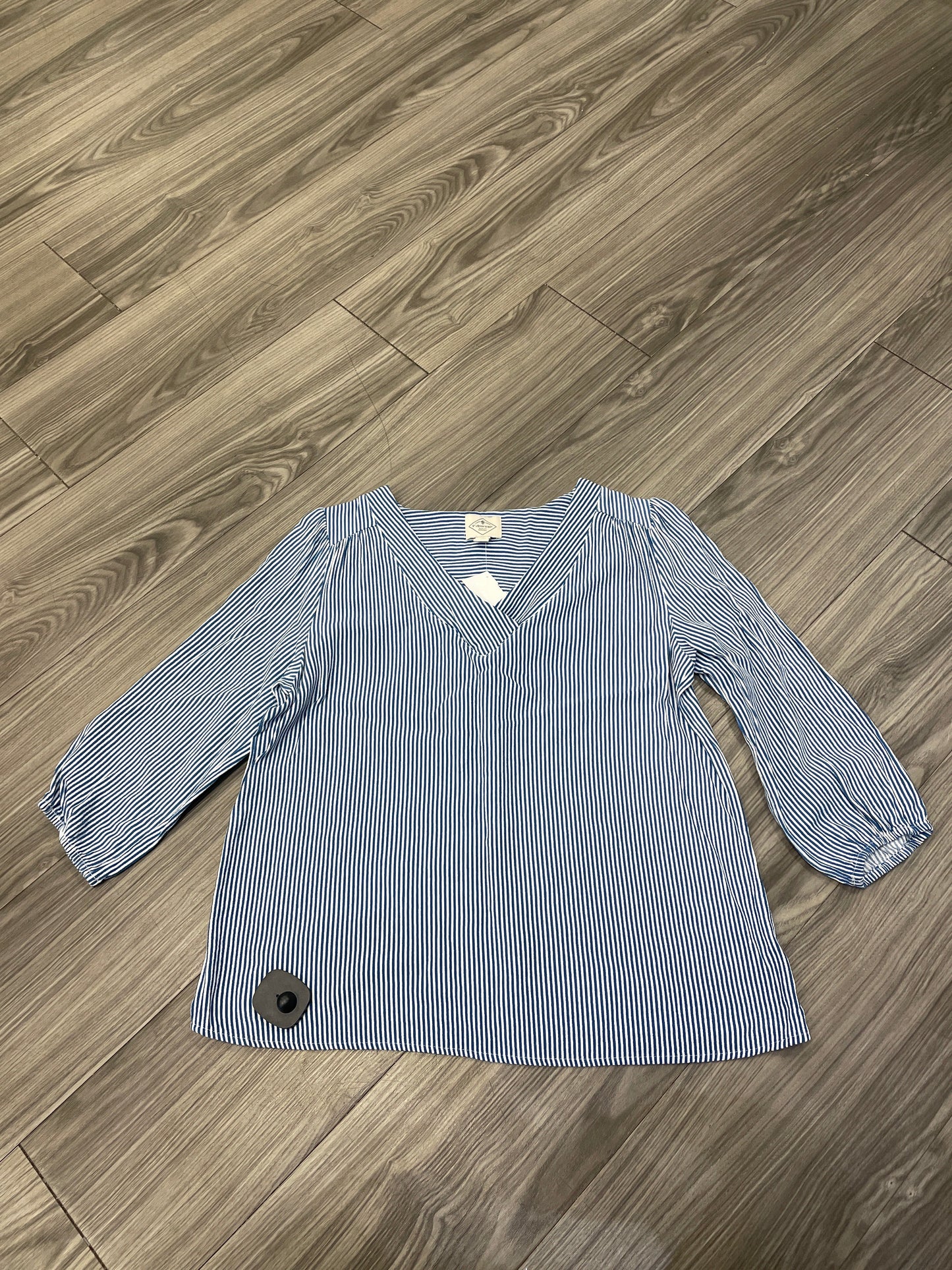 Top 3/4 Sleeve By St Johns Bay  Size: S