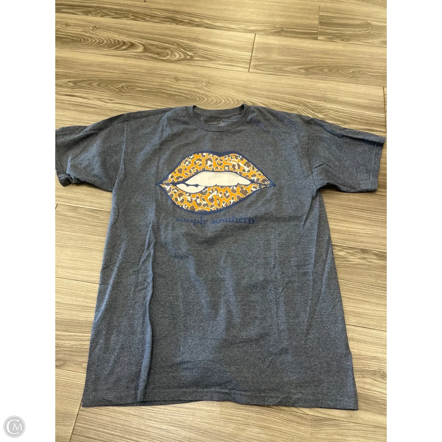 Top Short Sleeve Basic By Simply Southern In Grey, Size: L