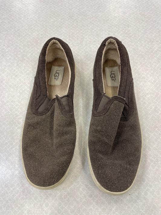 Shoes Flats By Ugg In Brown, Size: 8