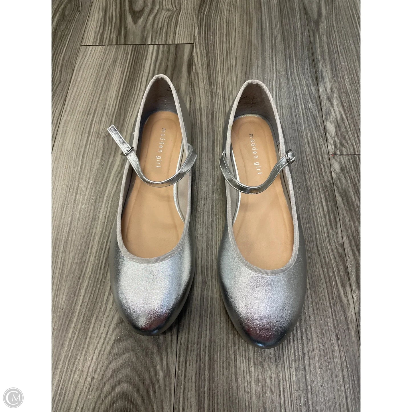 Shoes Flats By Madden Girl In Silver, Size: 9.5