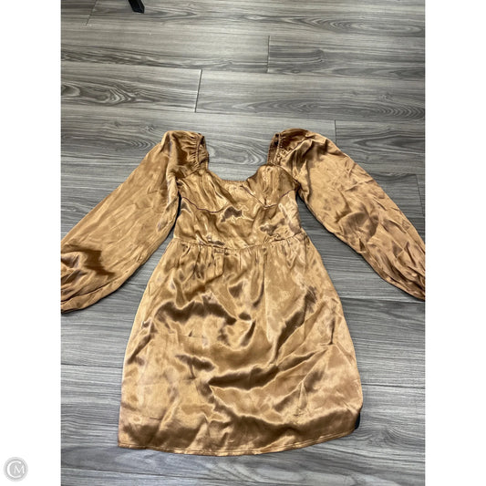 Dress Party Short By Altard State In Gold, Size: Xs