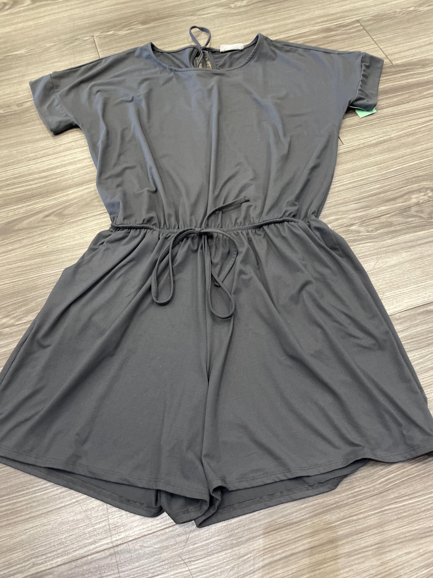 Grey Romper Zenana Outfitters, Size 1x