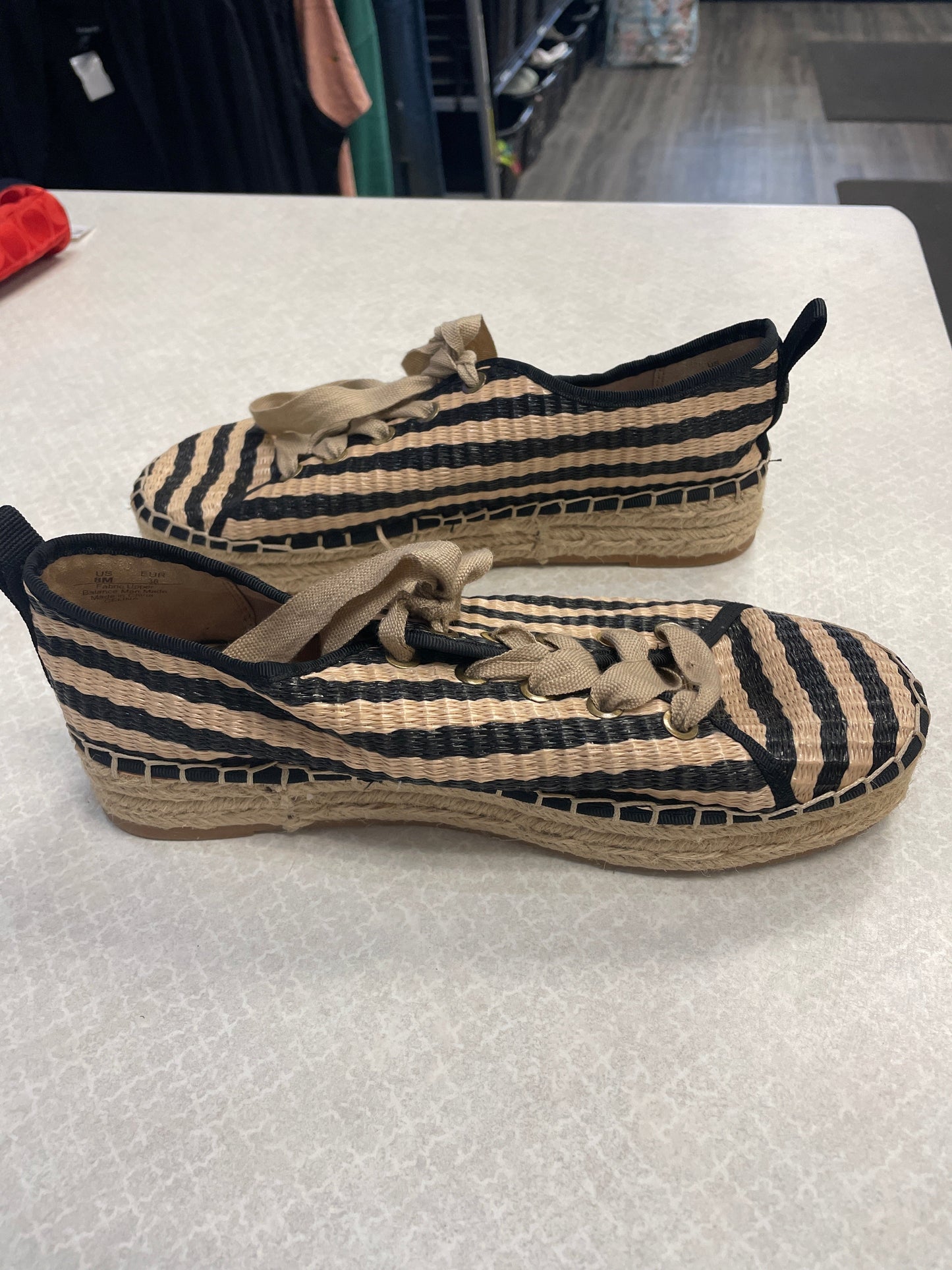 Shoes Sneakers By Sam Edelman In Black & Tan, Size: 8