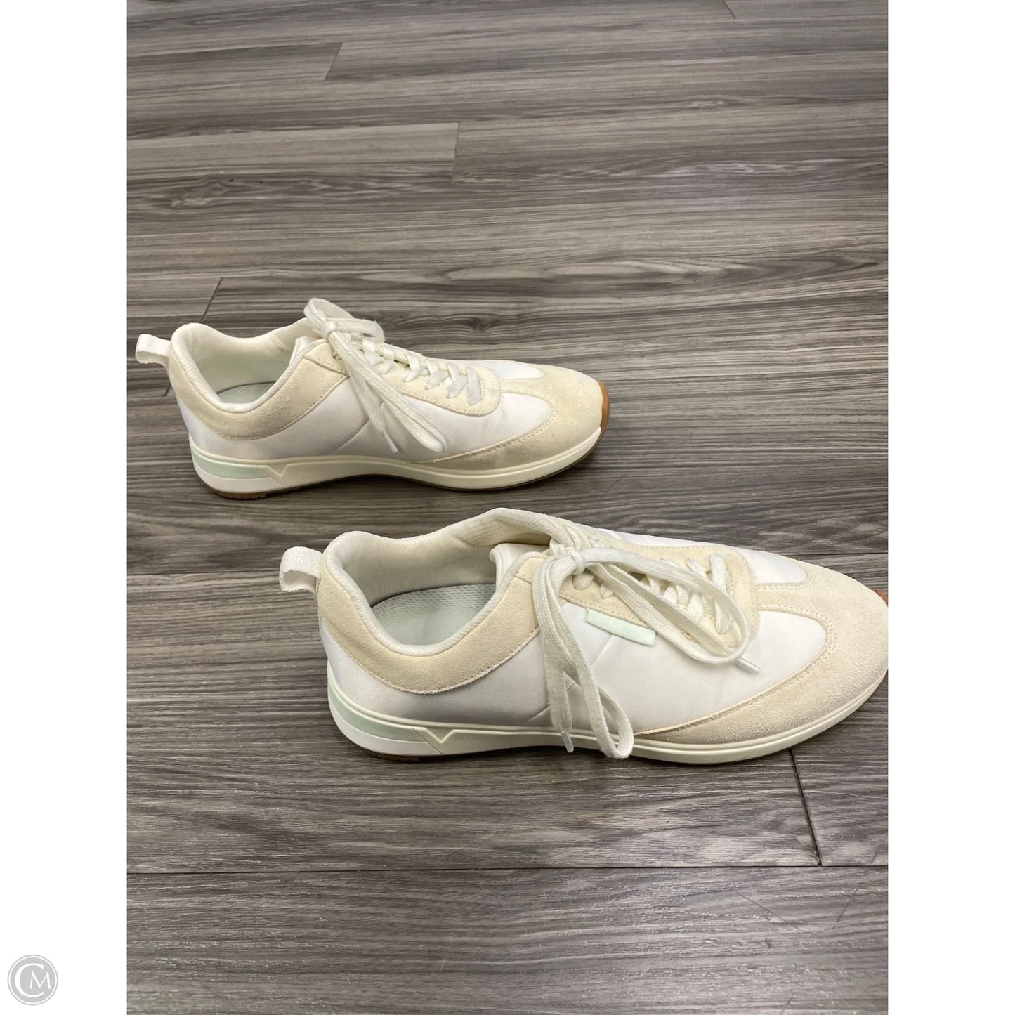 Shoes Athletic By Vionic In White & Yellow, Size: 10