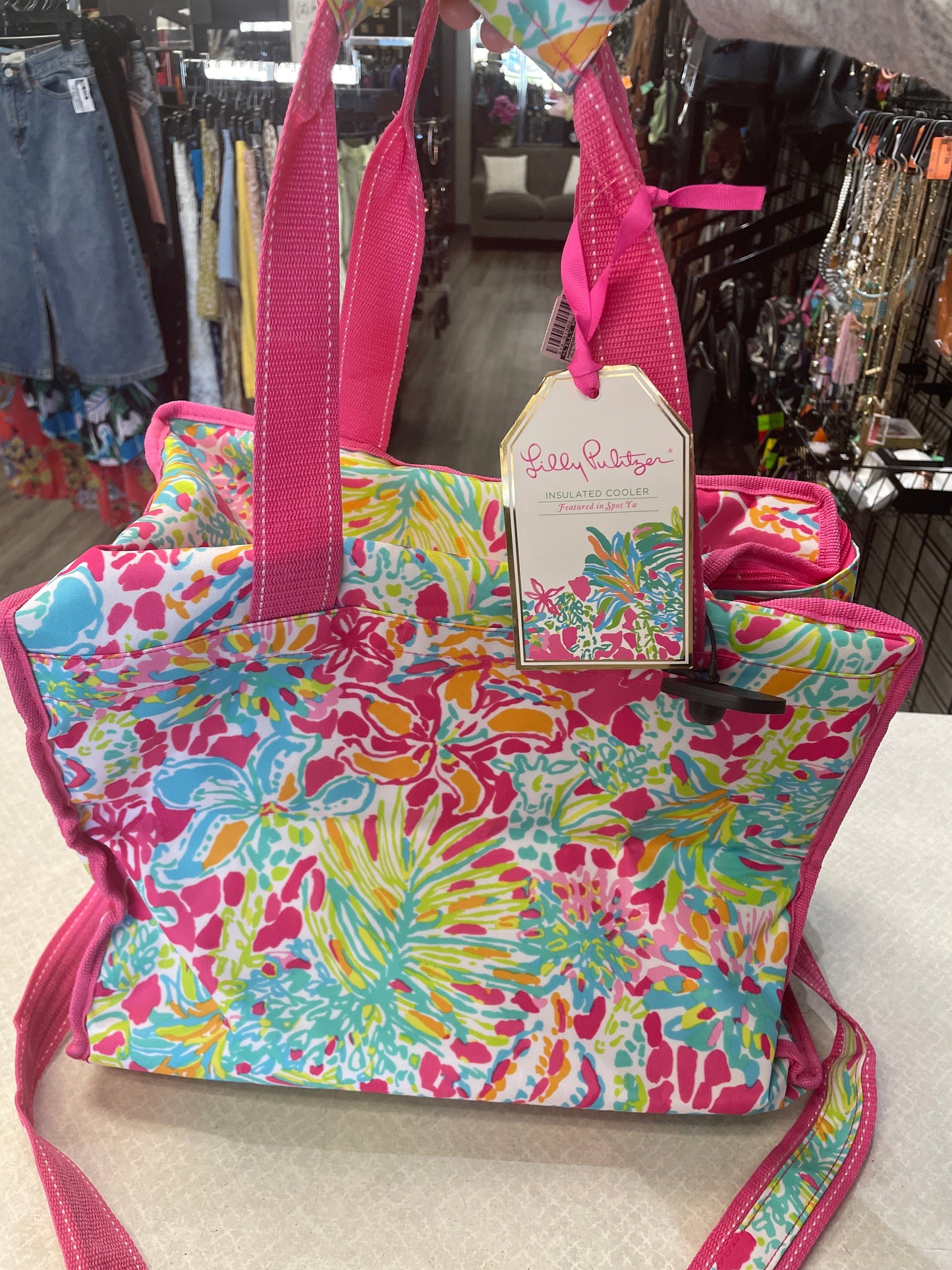 Handbag By Lilly Pulitzer, Size: Medium