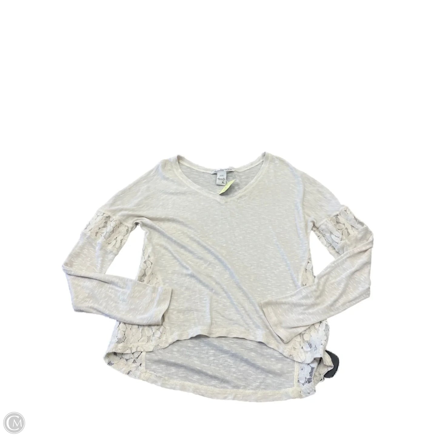 Top Long Sleeve By America Rag In White, Size: Xl