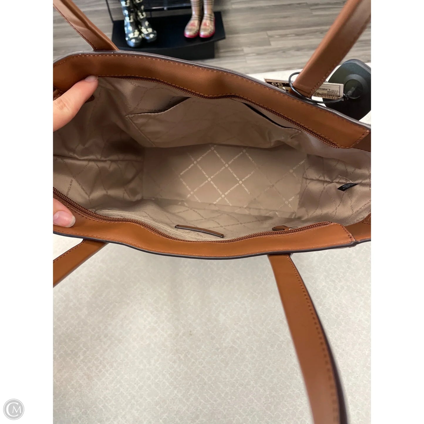 Handbag Designer By Michael Kors, Size: Large