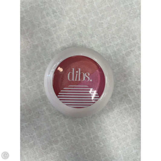 Makeup By Clothes Mentor