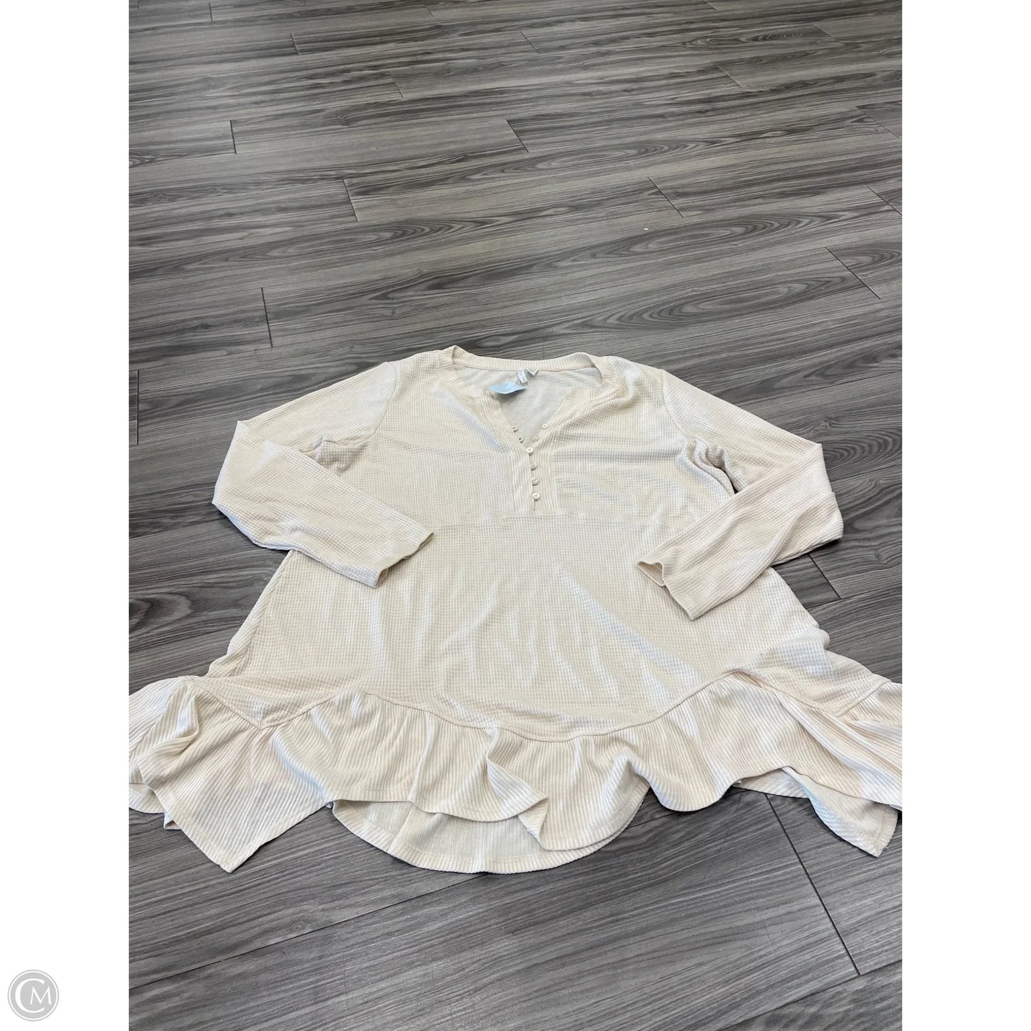 Top Long Sleeve By Cato In Cream, Size: 2x