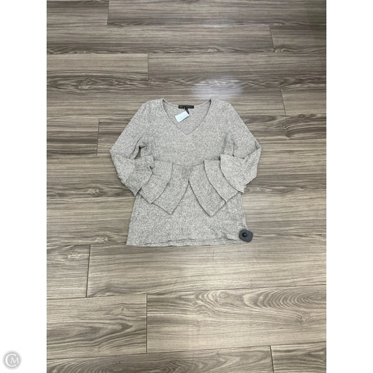 Top Long Sleeve By White House Black Market In Grey, Size: M