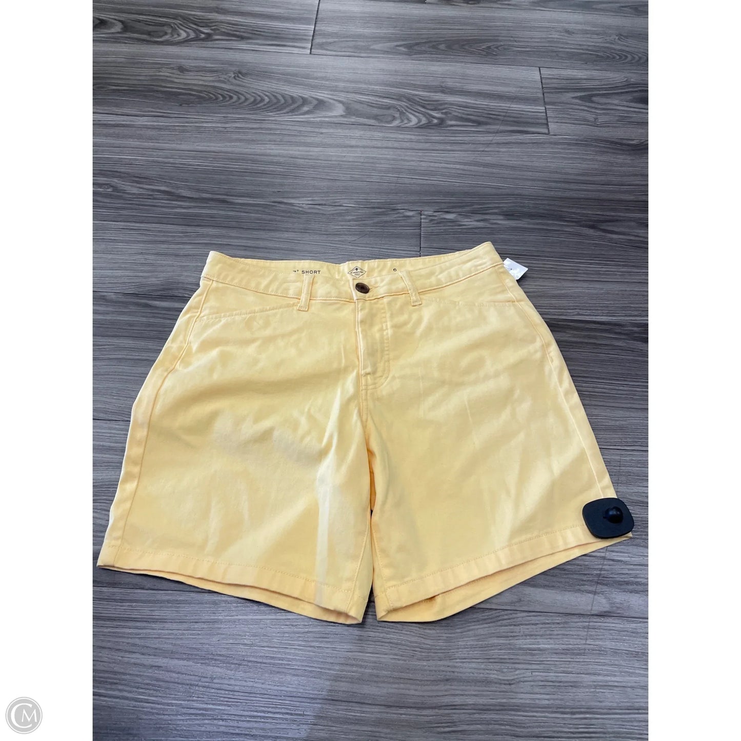 Shorts By St Johns Bay In Yellow, Size: 6