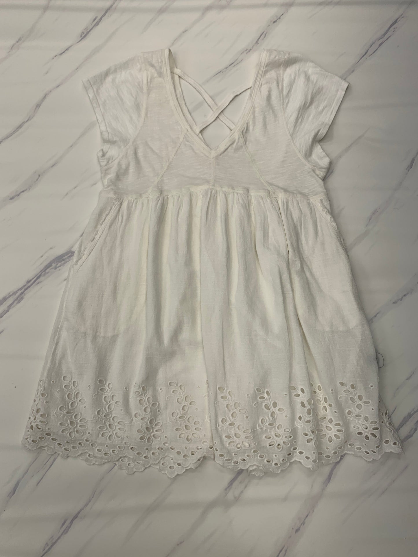 Tunic Short Sleeve By Anthropologie In White, Size: S