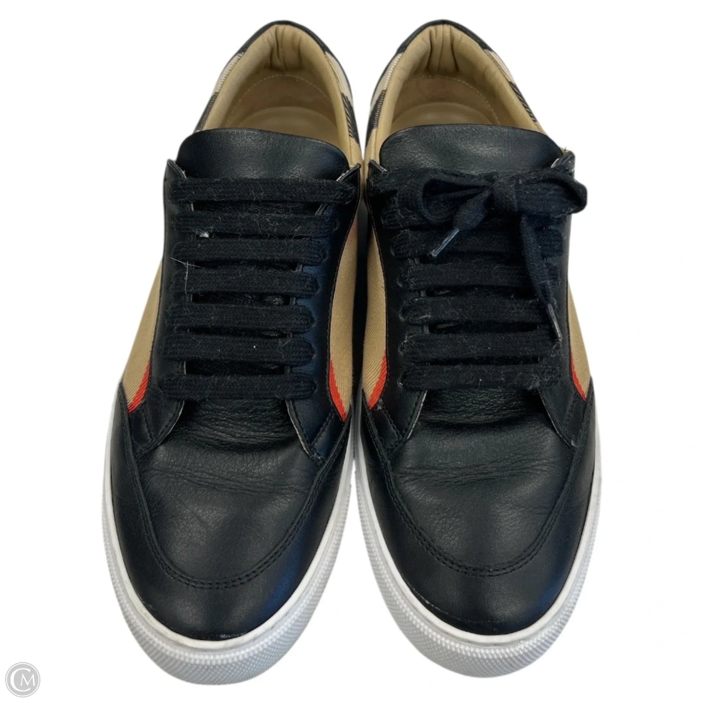 Shoes Luxury Designer By Burberry In Plaid Pattern, Size: 7