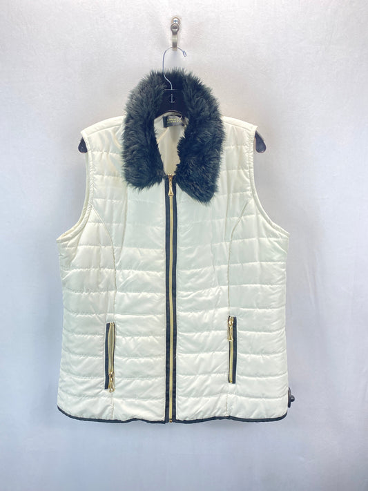 Vest Puffer & Quilted By Clothes Mentor In White, Size: Xl