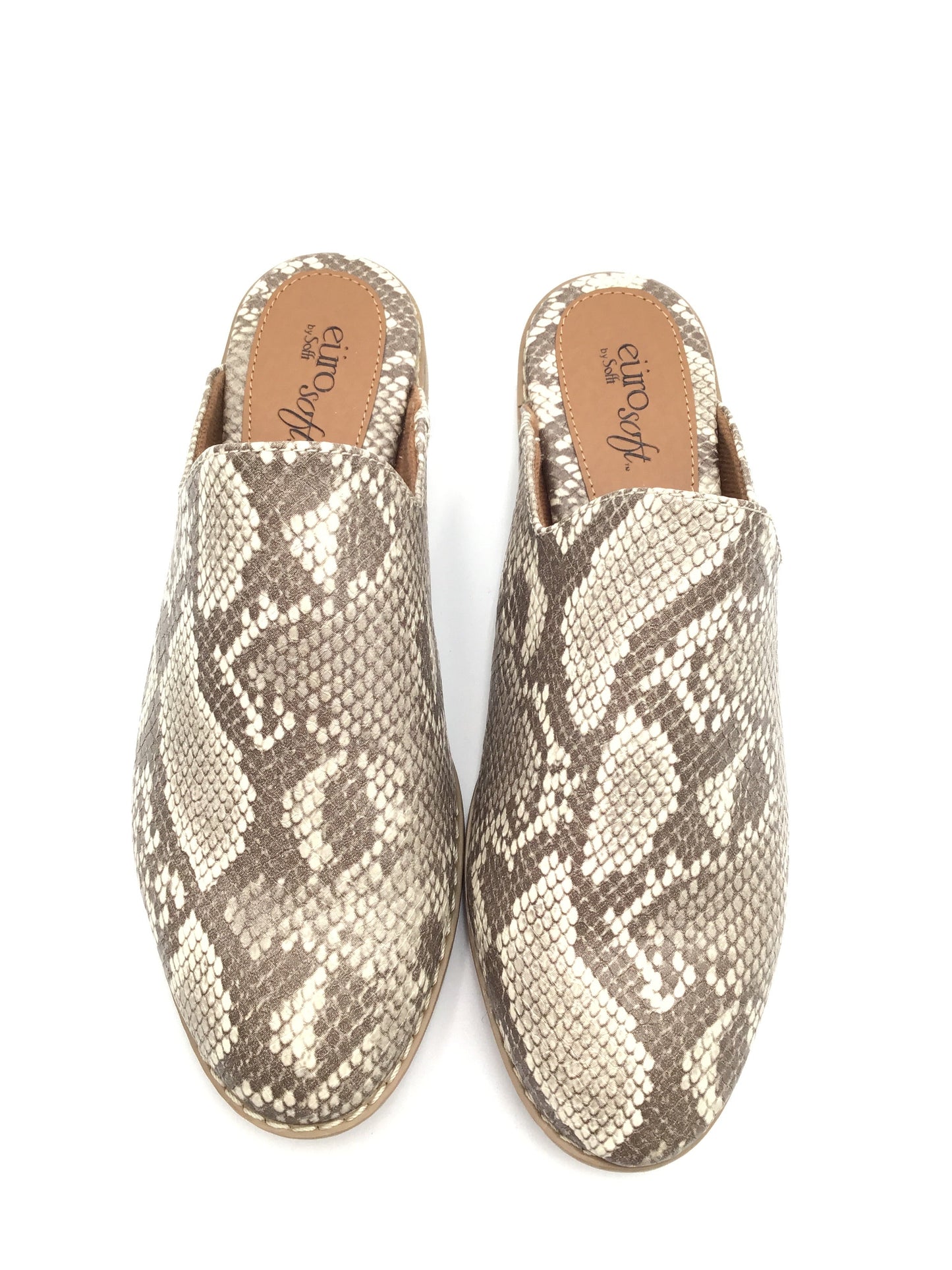 Shoes Flats By Sofft In Snakeskin Print, Size: 8