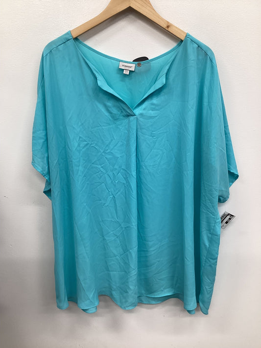 Top Short Sleeve Basic By Avenue In Blue, Size: 26