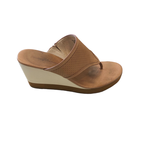 Tan Shoes Heels Wedge Tommy Bahama, Size 8