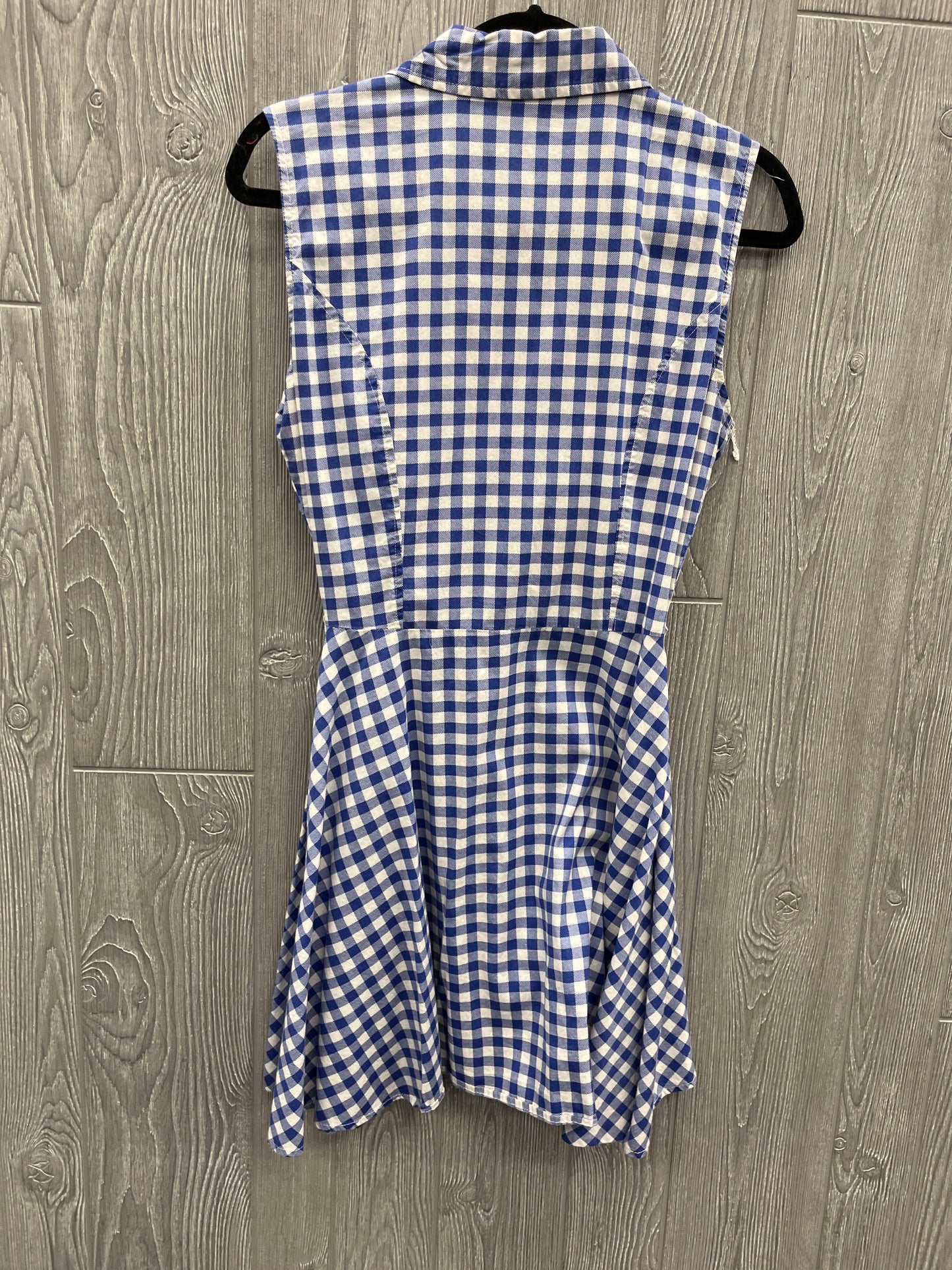 Dress Casual Short By Almost Famous In Blue & White, Size: M