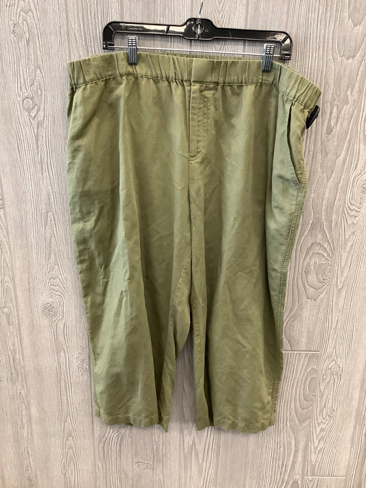 Capris By Liz Claiborne In Green, Size: 18