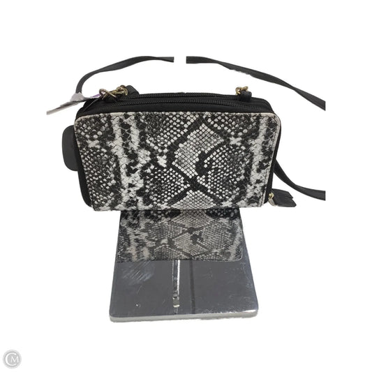 Crossbody By Cmf, Size: Small