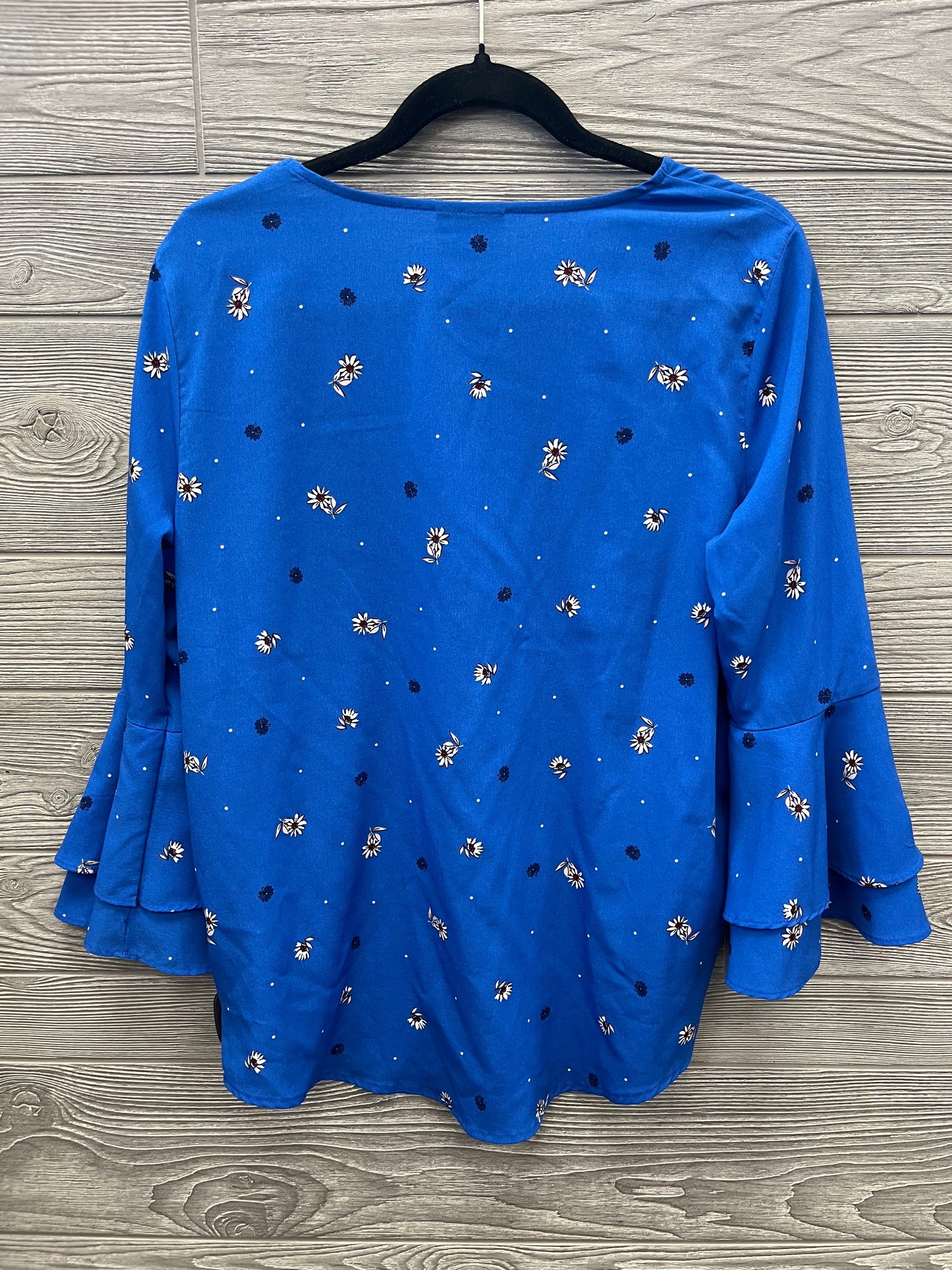 Blue Top Long Sleeve Liz Claiborne, Size M