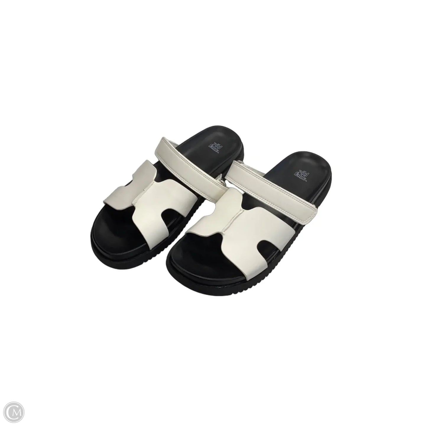 Sandals Flats By Wild Fable In White, Size: 9