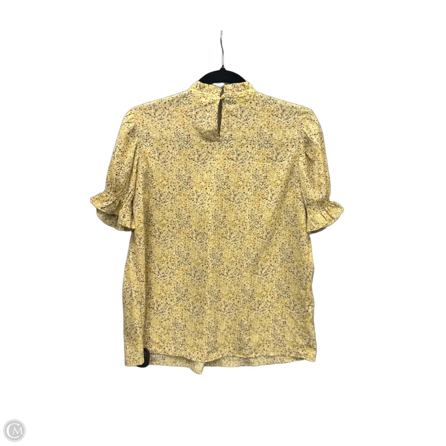 Top Short Sleeve By Clothes Mentor In Yellow, Size: S