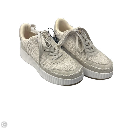 Shoes Sneakers By Dolce Vita In Cream, Size: 6.5