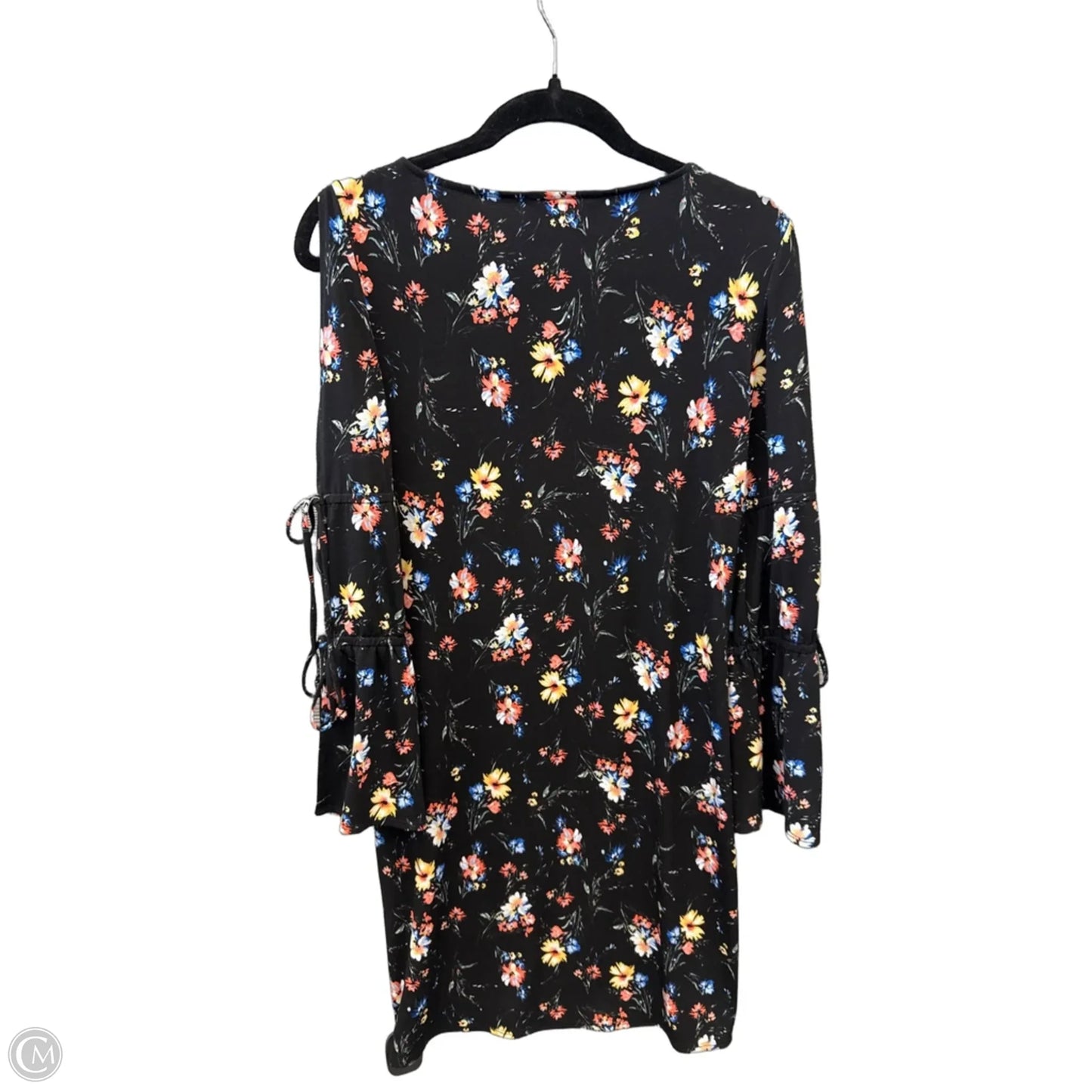 Dress Casual Short By White House Black Market In Beige, Size: Xs