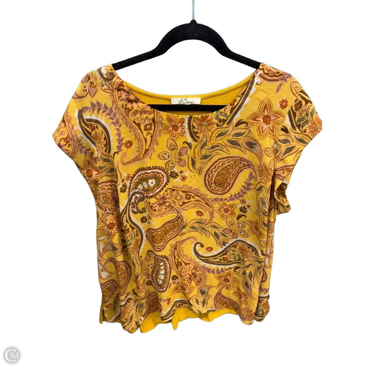Top Short Sleeve By Clothes Mentor In Yellow, Size: 3x