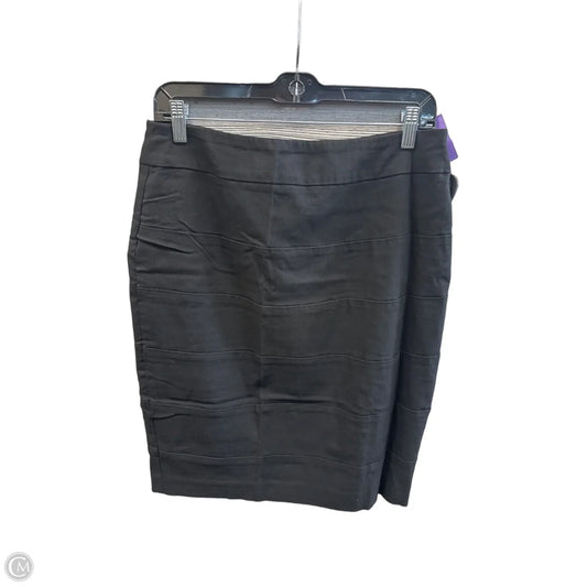 Skirt Midi By Clothes Mentor In Black, Size: 12