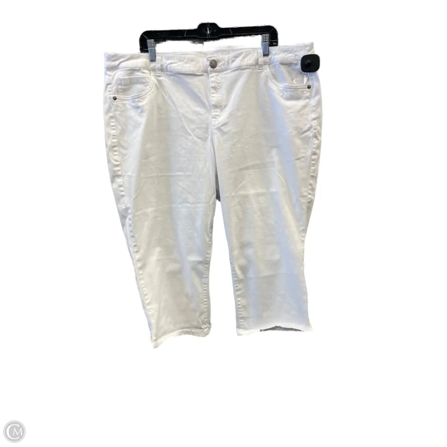 Capris By Lane Bryant In White, Size: 24