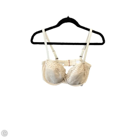 Swimsuit Top By Shade & Shore In Cream, Size: 0