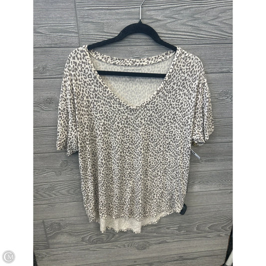 Top Short Sleeve By American In Leopard Print, Size: M