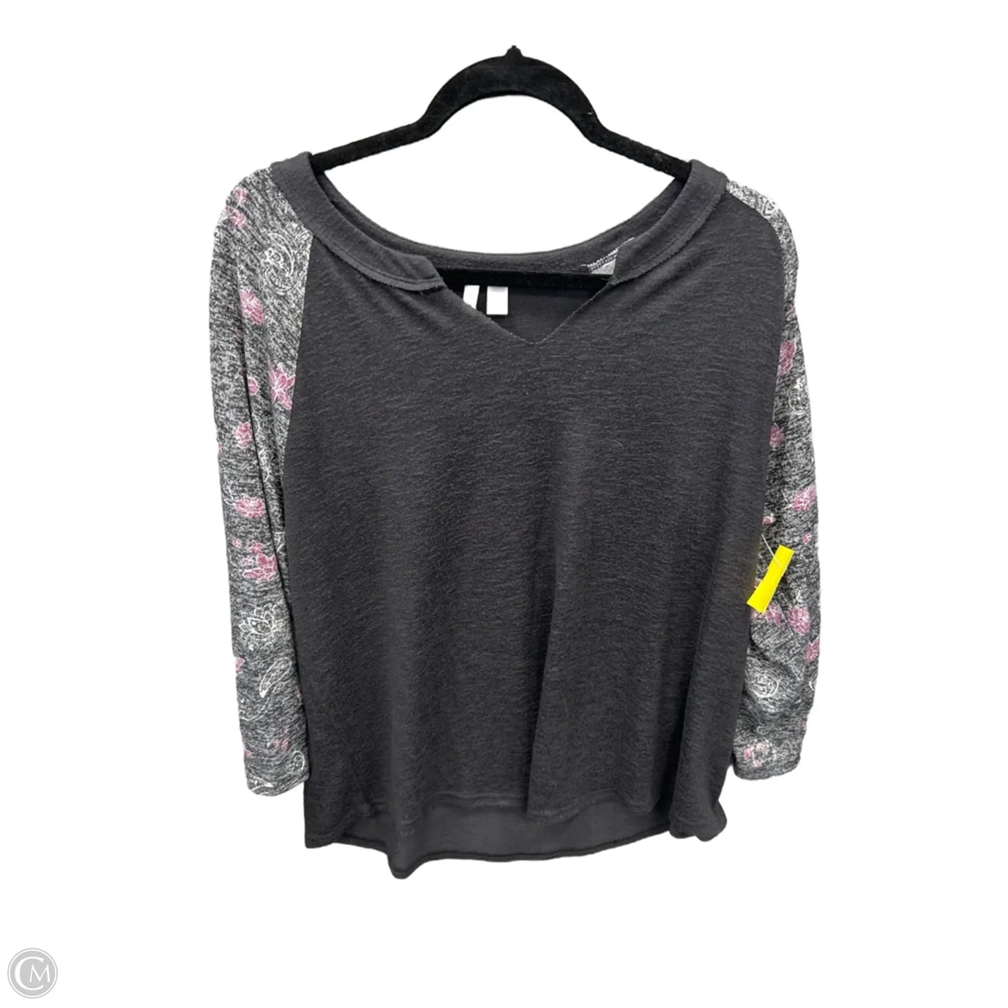 Top Long Sleeve By Cato In Grey, Size: Xl