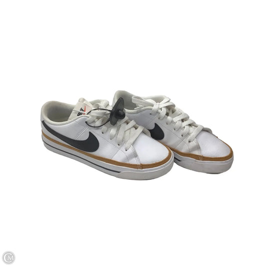 Shoes Sneakers By Nike In White, Size: 6.5
